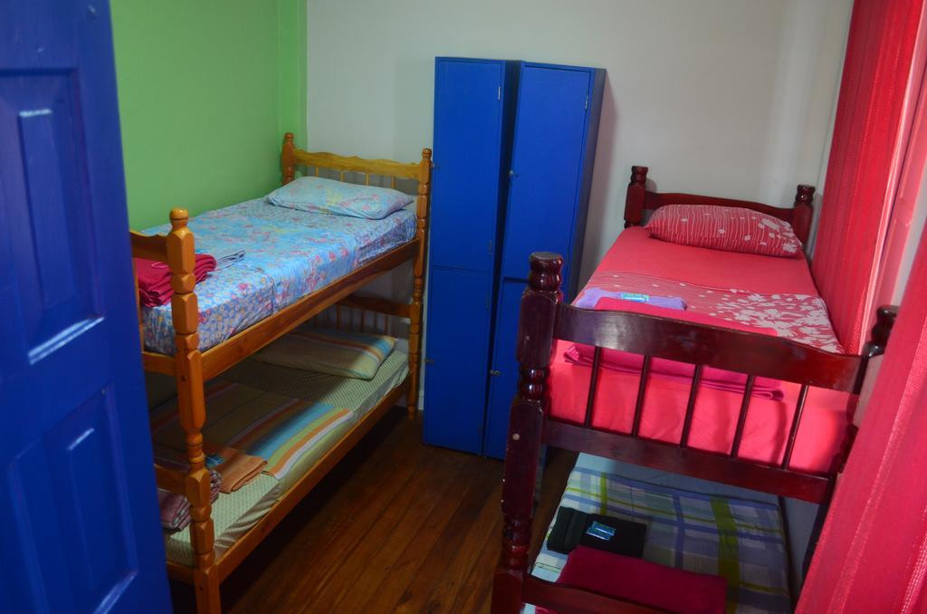 Guest house Leonor 2*